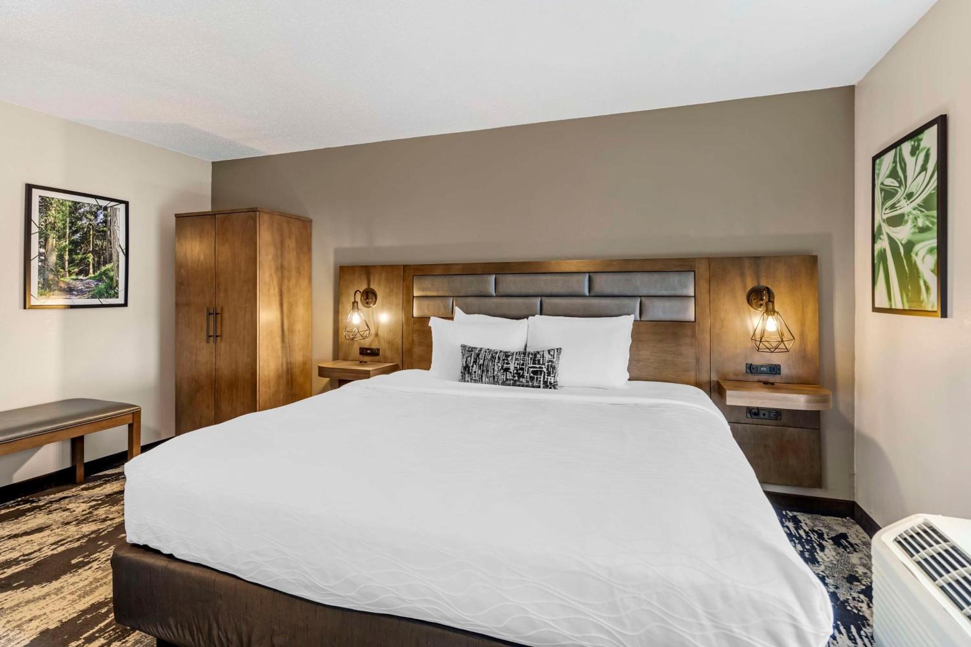 Best Western Plus Bourbonnais Hotel & Suites Bagian luar foto