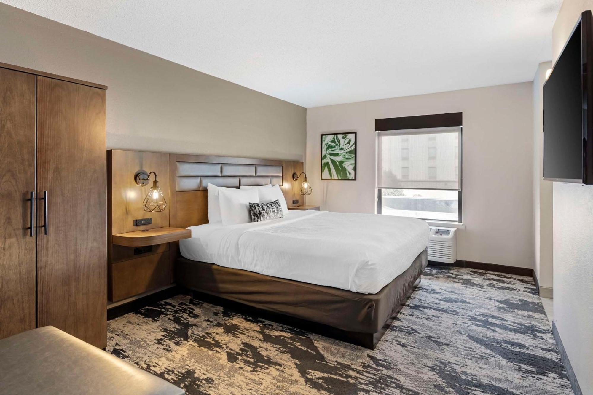 Best Western Plus Bourbonnais Hotel & Suites Bagian luar foto